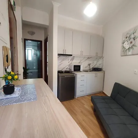 Apartament Johnny's Garitsa Pearl Near Bay, & Airport *